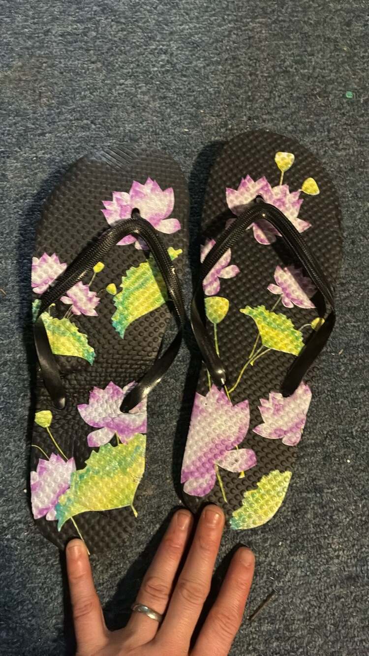 Lot of 3 Forever 21 Women's Flip Flops Floral Striped and Solid Blue (S4)